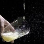 Escanciando sidra en Asturias