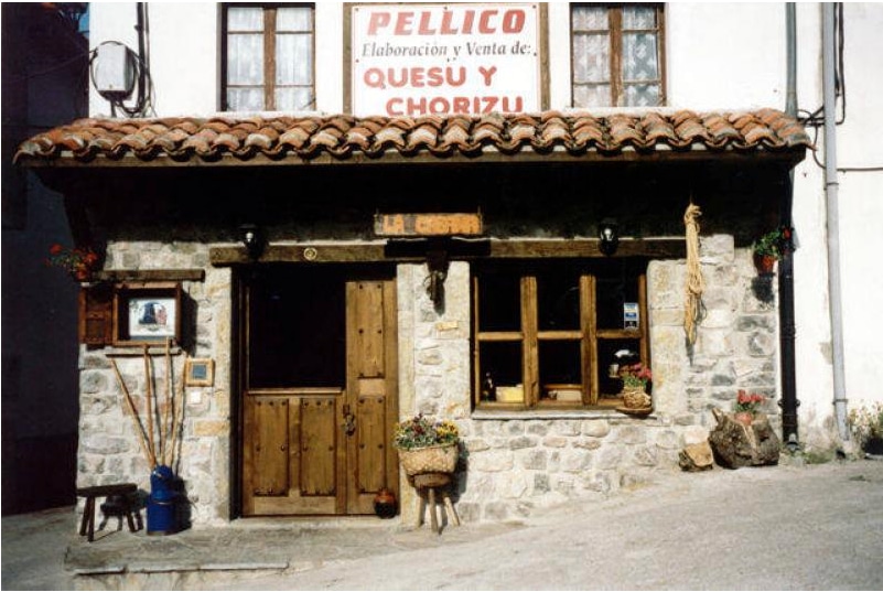 Chorizos Pellico en Sotres Tienda de chorizos de Asturias