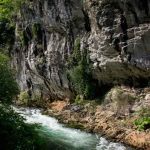 Roca y Agua en los Beyos